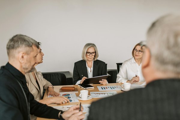 Les150 : un site d'experts pour aider les entreprises à optimiser leurs opérations et leur efficacité